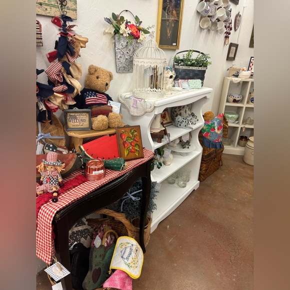 SOLD K Black Friday Sale Vintage Handcrafted Gifts Custom Wreaths LOCAL 🥰 Booth! - Picture 11 of 17